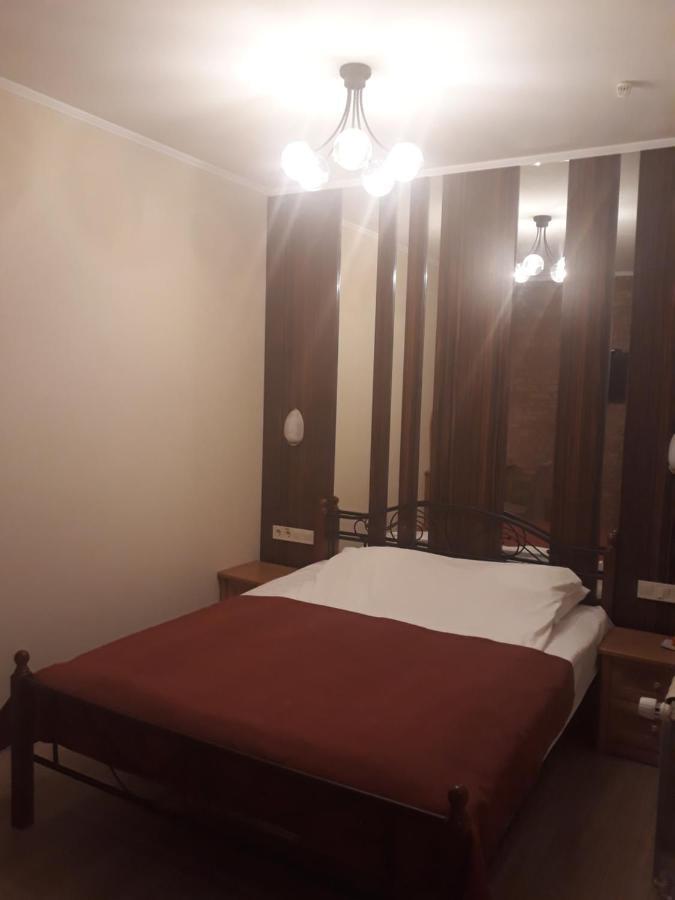 Park Hotel Kiev Luaran gambar